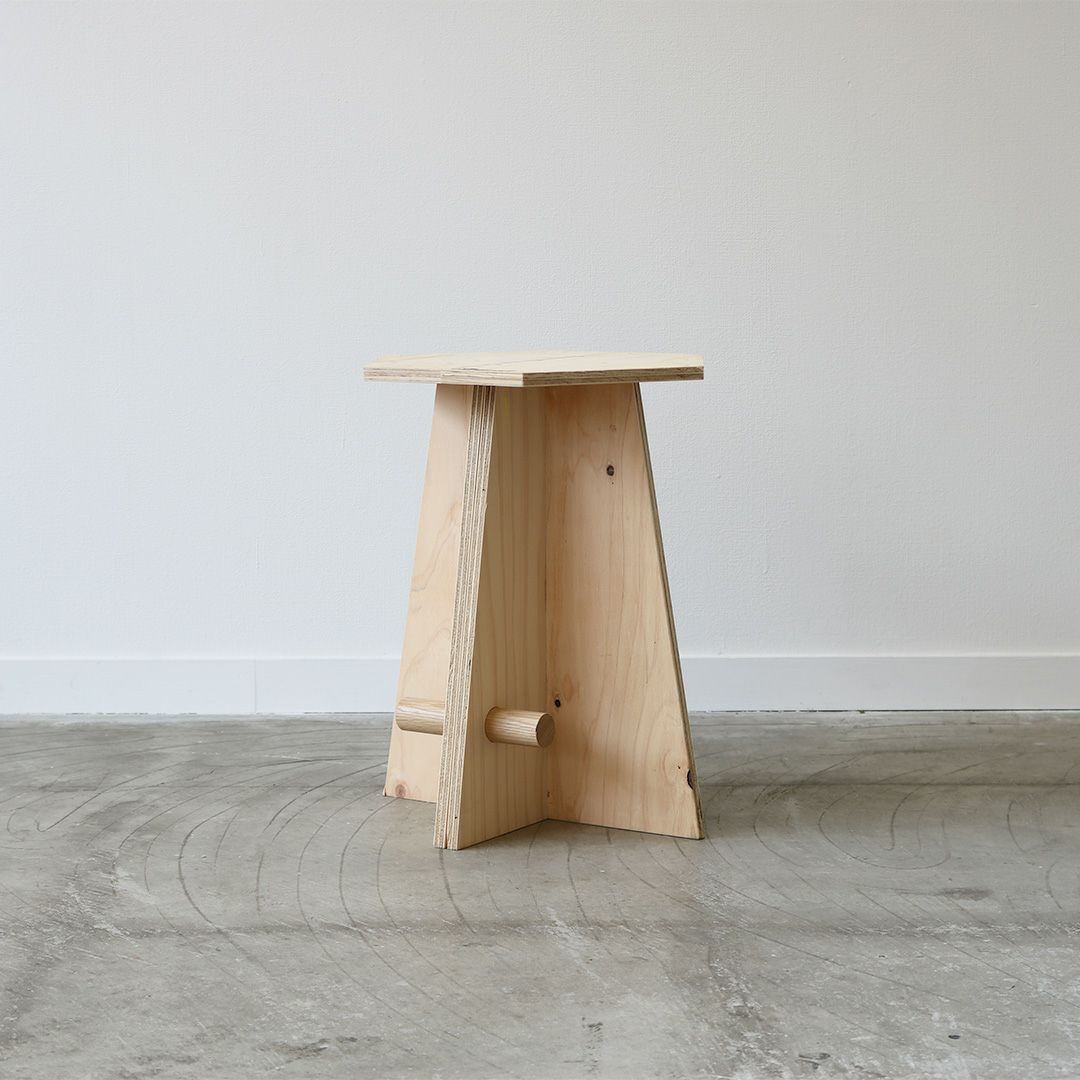 rokkaku stool / ロッカクスツール 椅子 | graf online shop