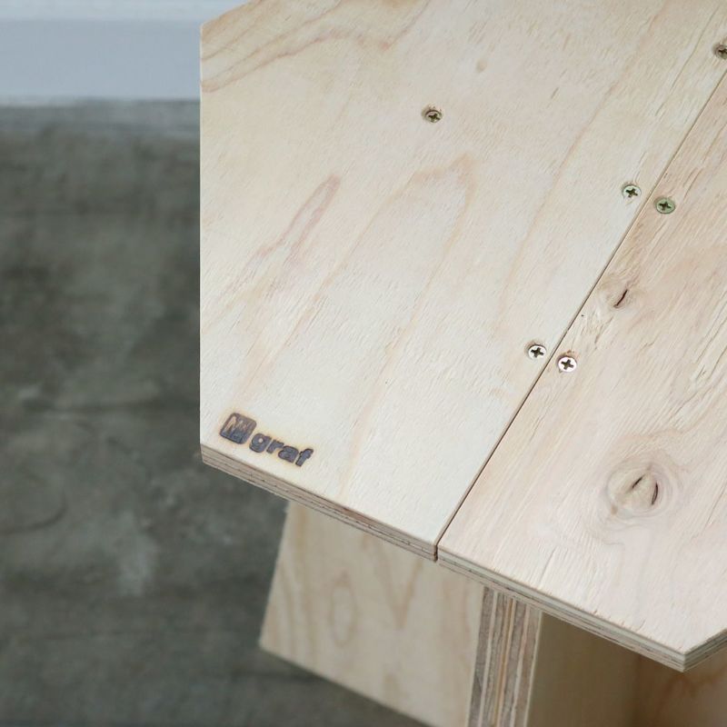 rokkaku stool［ロッカクスツール］｜スツール・花台｜graf